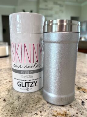 Glitzy Girlz "Chrome Ice" Skinny Can Cooler — NEW
